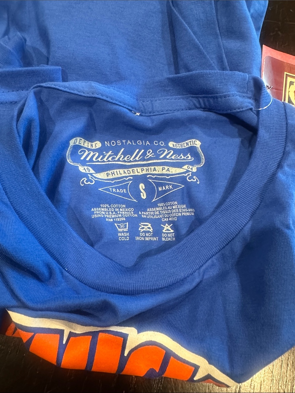 New York Knicks Small Hardwood Classics TShirt - Picture 8 of 8